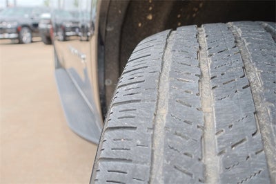 2023 Jeep Wagoneer Base