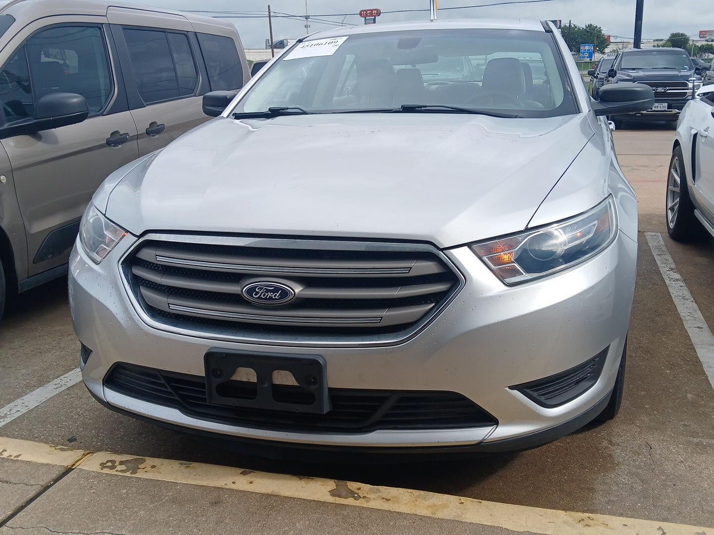 2019 Ford Taurus SE
