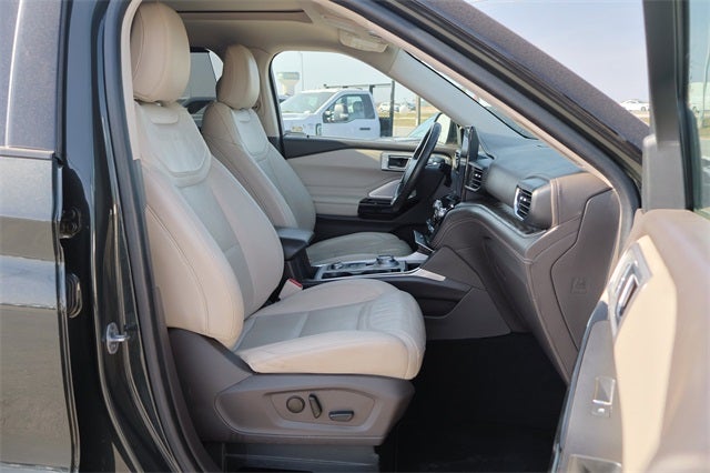 2022 Ford Explorer Platinum