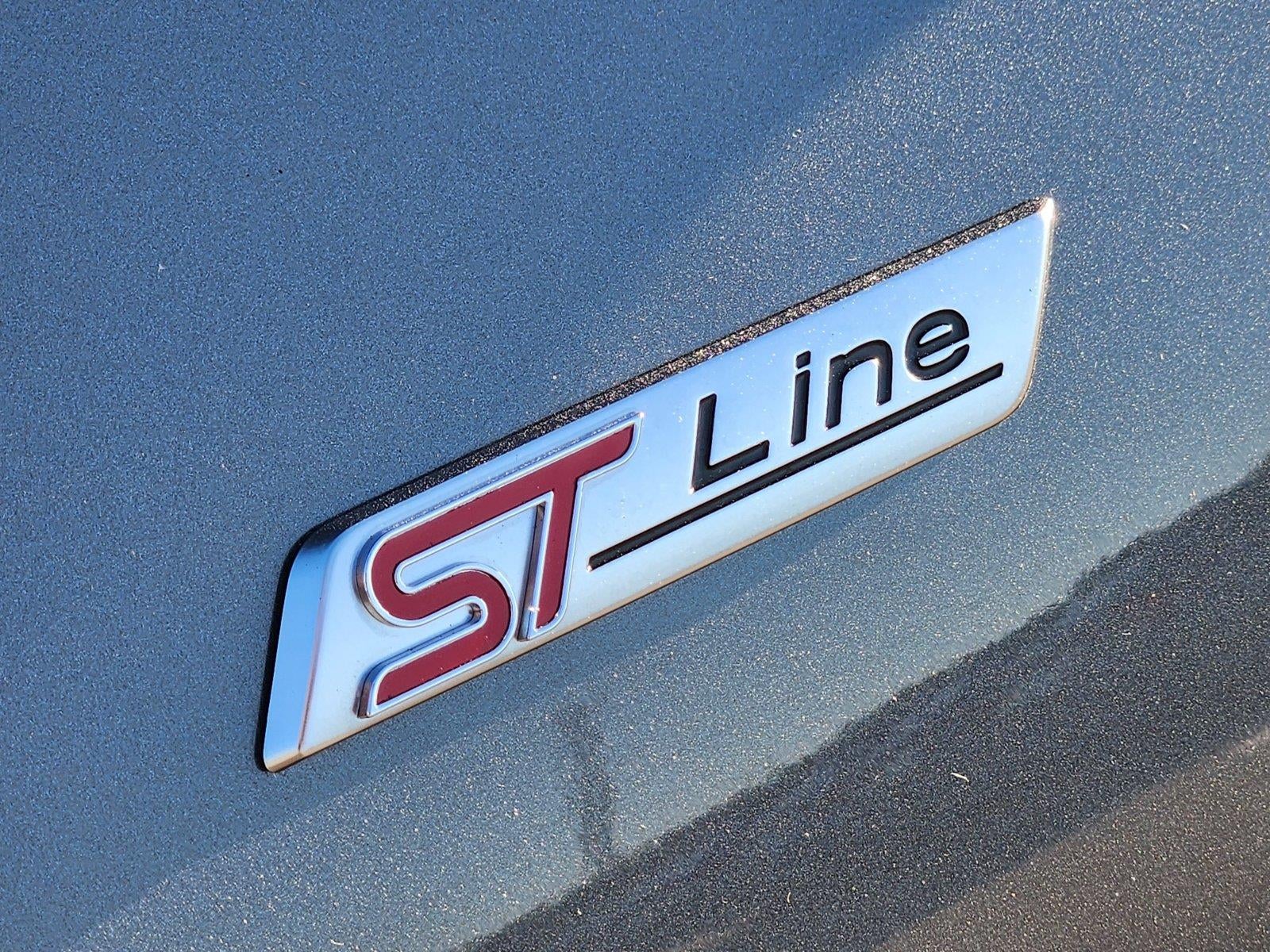 2025 Ford Escape ST-Line