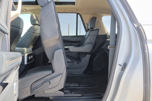 2022 Ford Expedition Max XLT