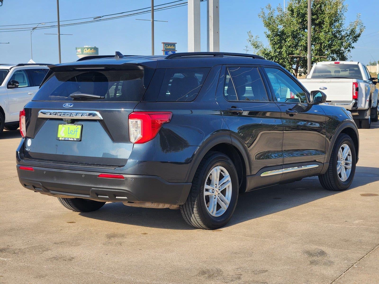 2023 Ford Explorer XLT