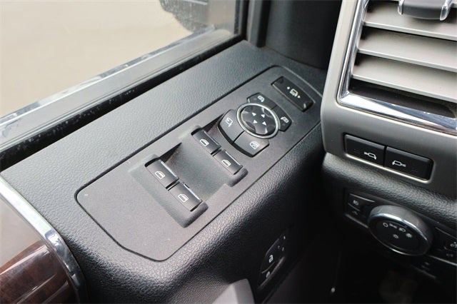 2017 Ford Super Duty F-250 Platinum