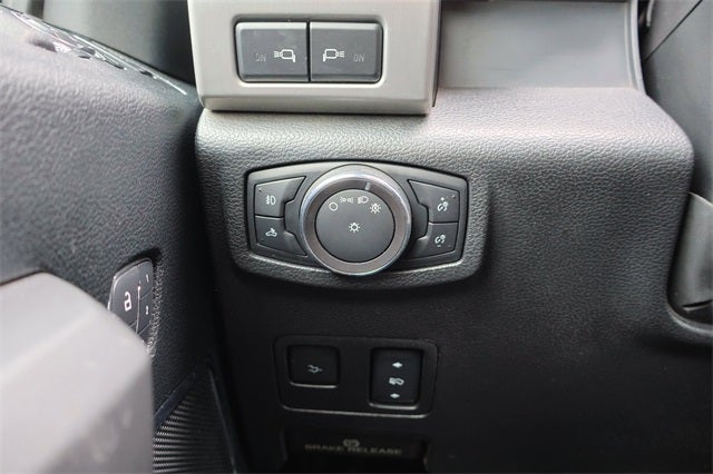 2017 Ford Super Duty F-250 Platinum