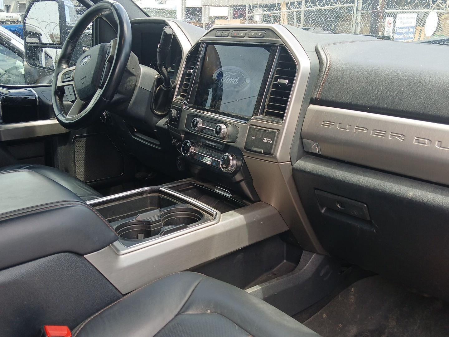 2022 Ford Super Duty F-250 Platinum