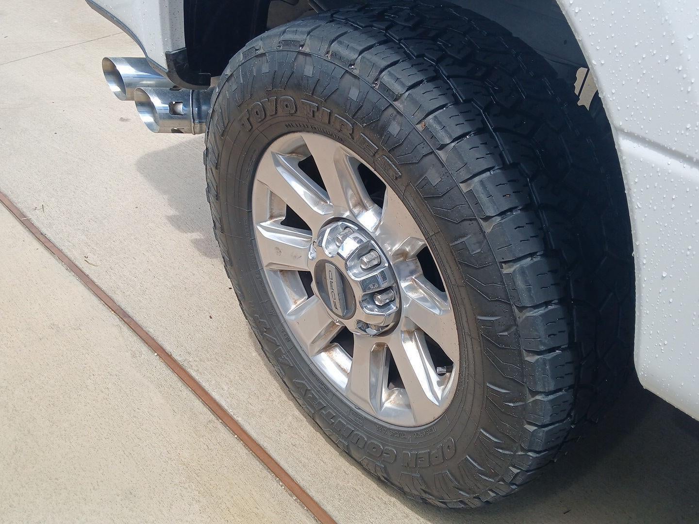 2022 Ford Super Duty F-250 Platinum