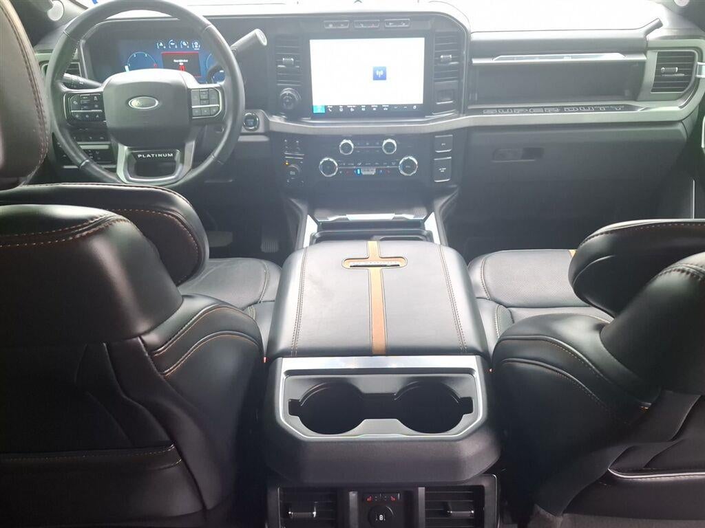 2024 Ford Super Duty F-250 Platinum