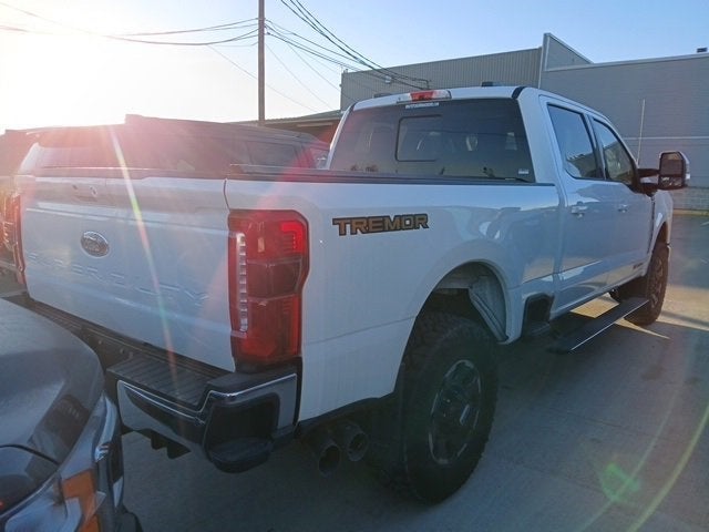 2023 Ford Super Duty F-250 Lariat