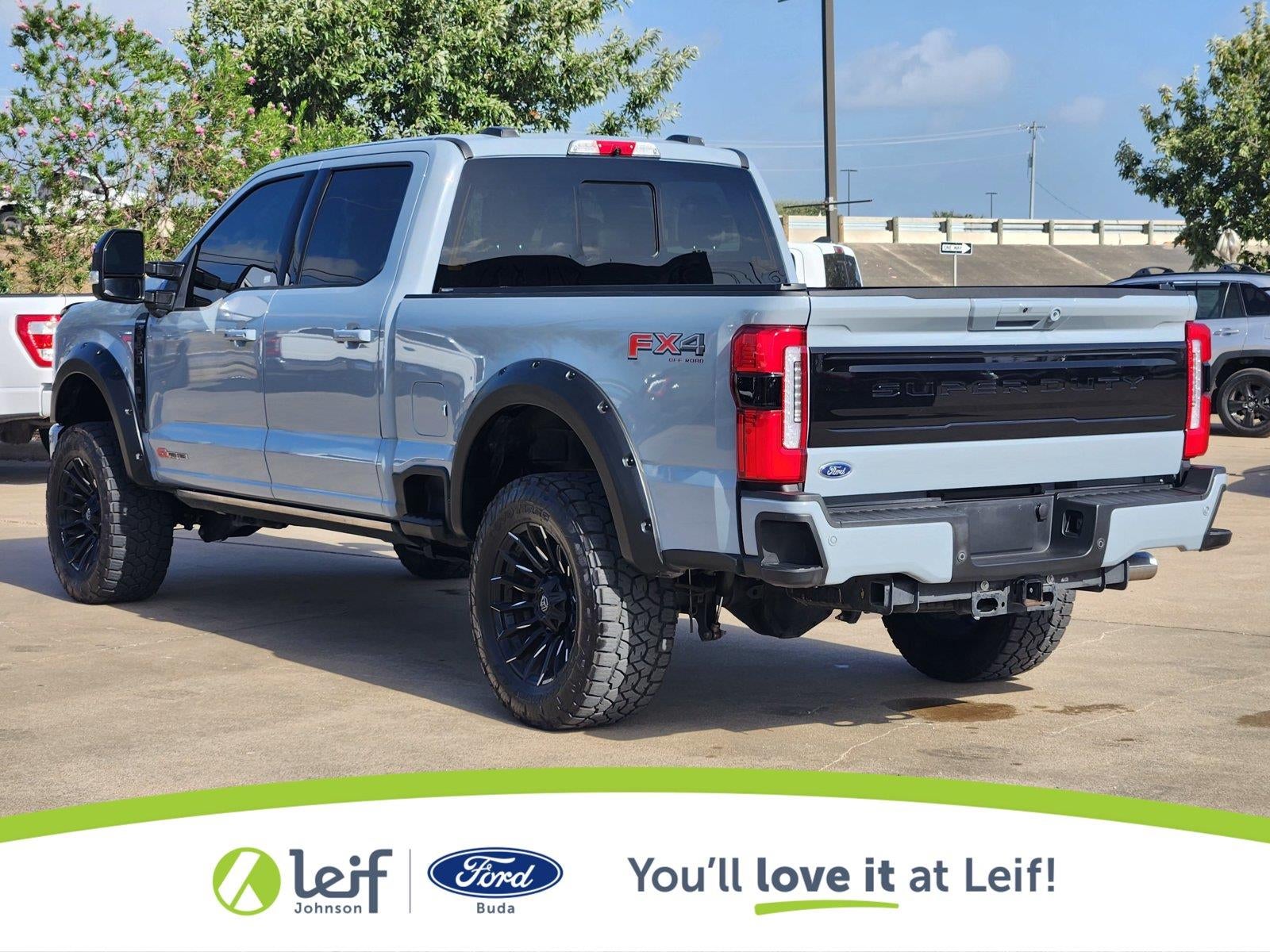 2025 Ford Super Duty F-350 Platinum