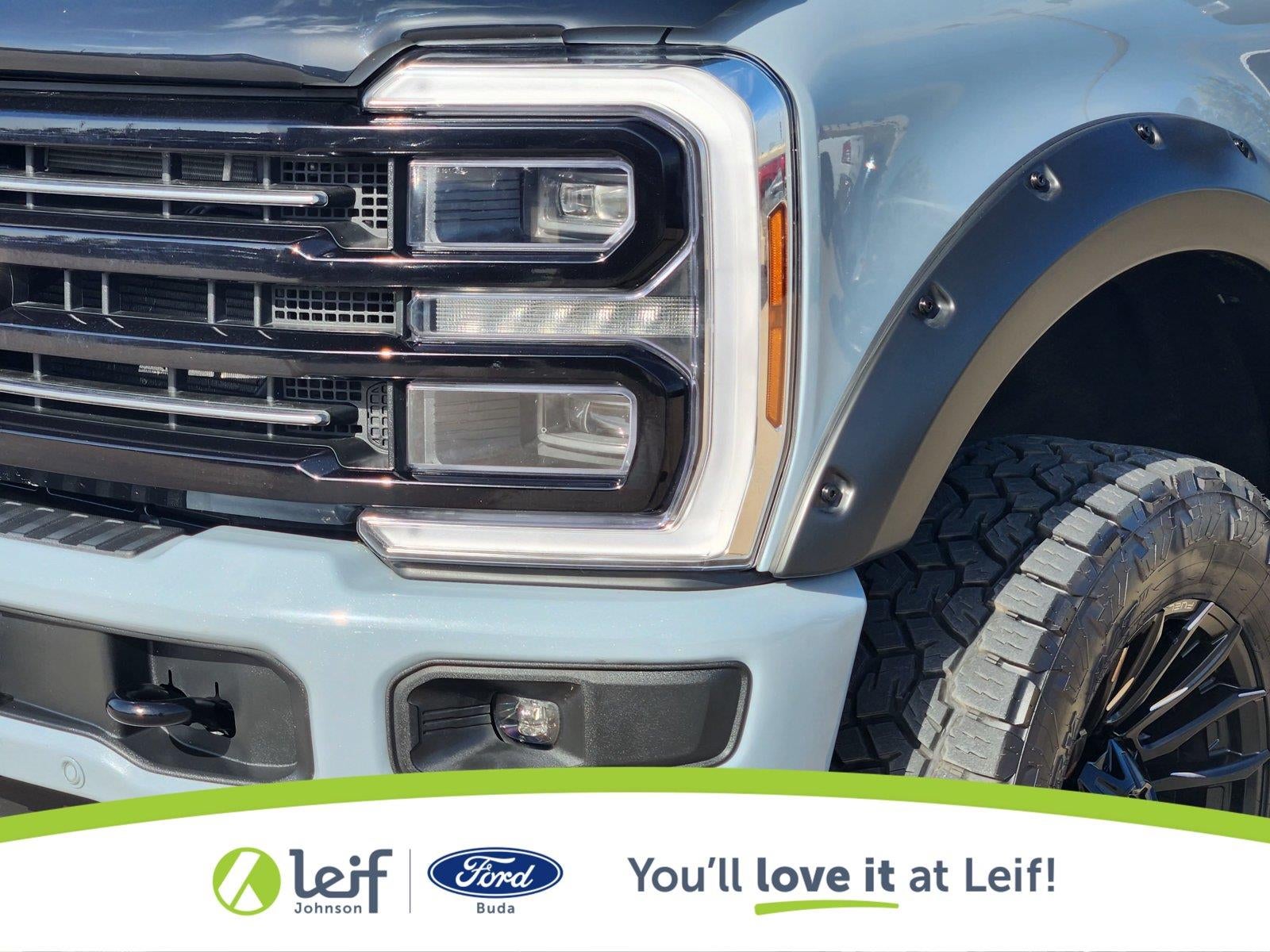 2025 Ford Super Duty F-350 Platinum
