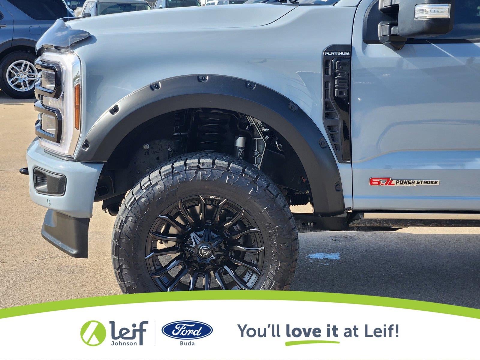 2025 Ford Super Duty F-350 Platinum
