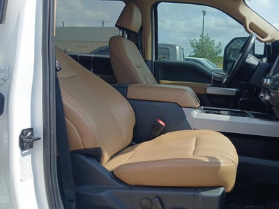 2022 Ford Super Duty F-350 Lariat