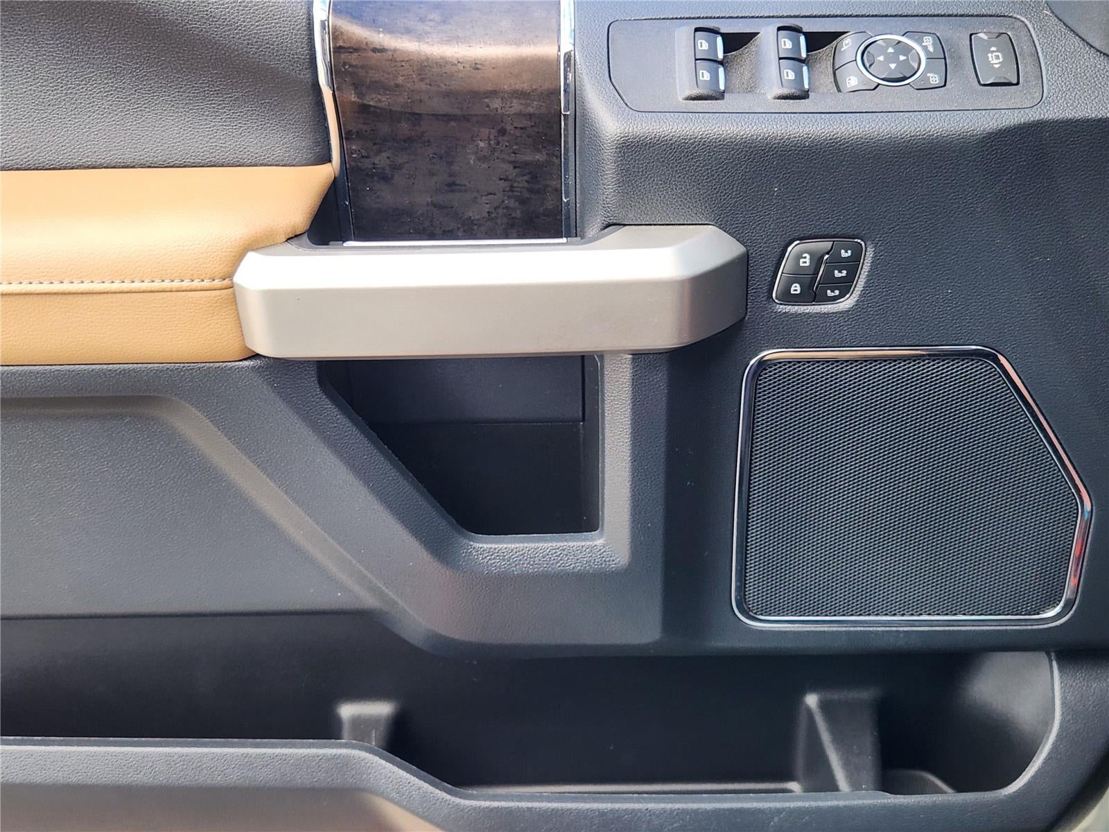 2022 Ford Super Duty F-350 Lariat