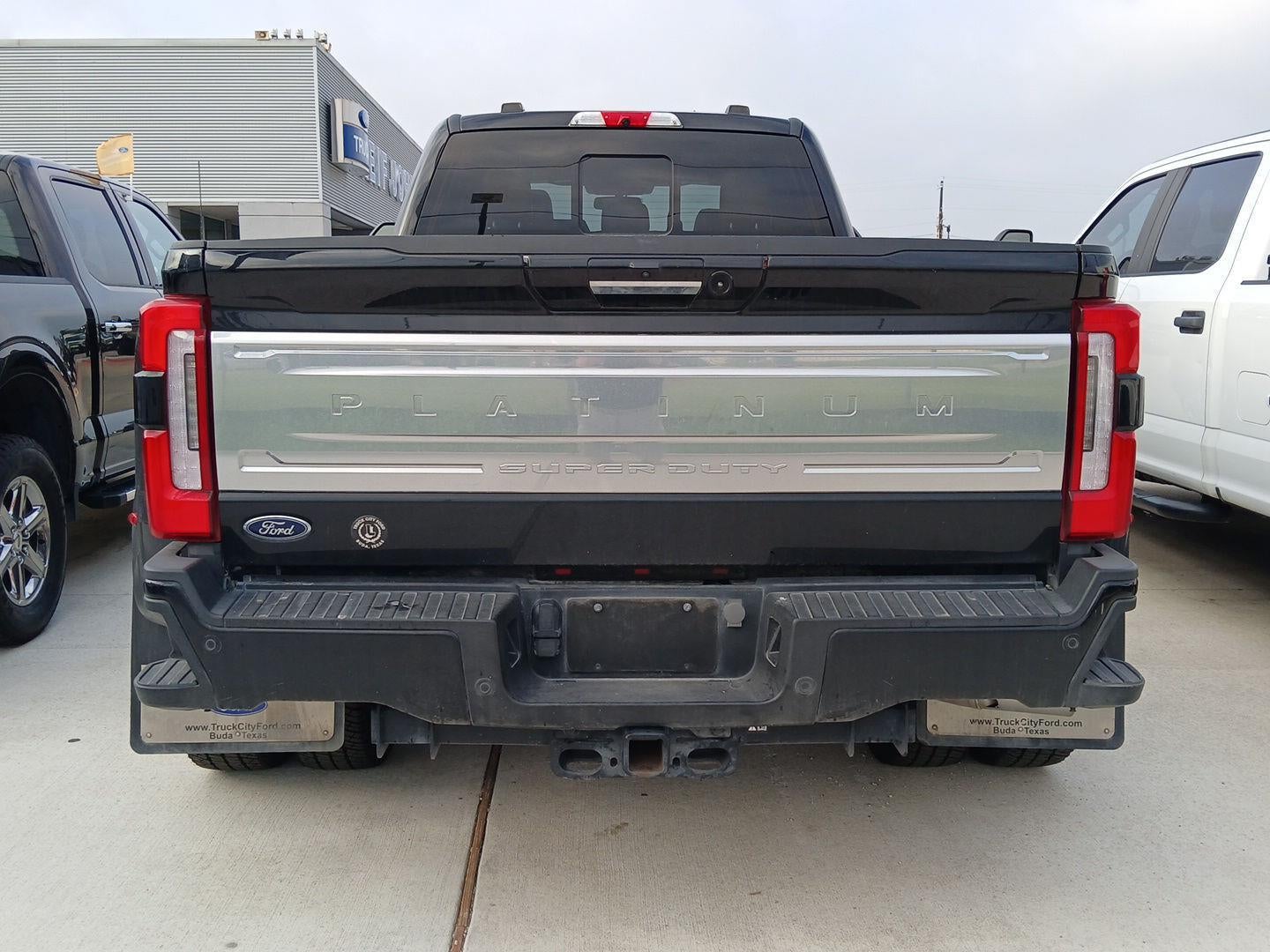 2024 Ford Super Duty F-350 Platinum