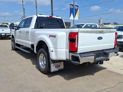 2025 Ford Super Duty F-350 Lariat