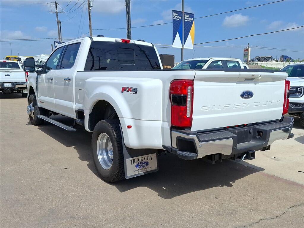 2025 Ford Super Duty F-350 Lariat