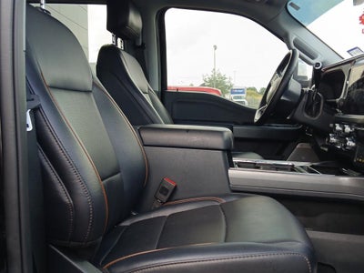 2025 Ford Super Duty F-350 Lariat