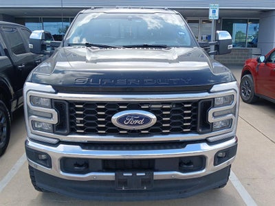 2025 Ford Super Duty F-350 Lariat