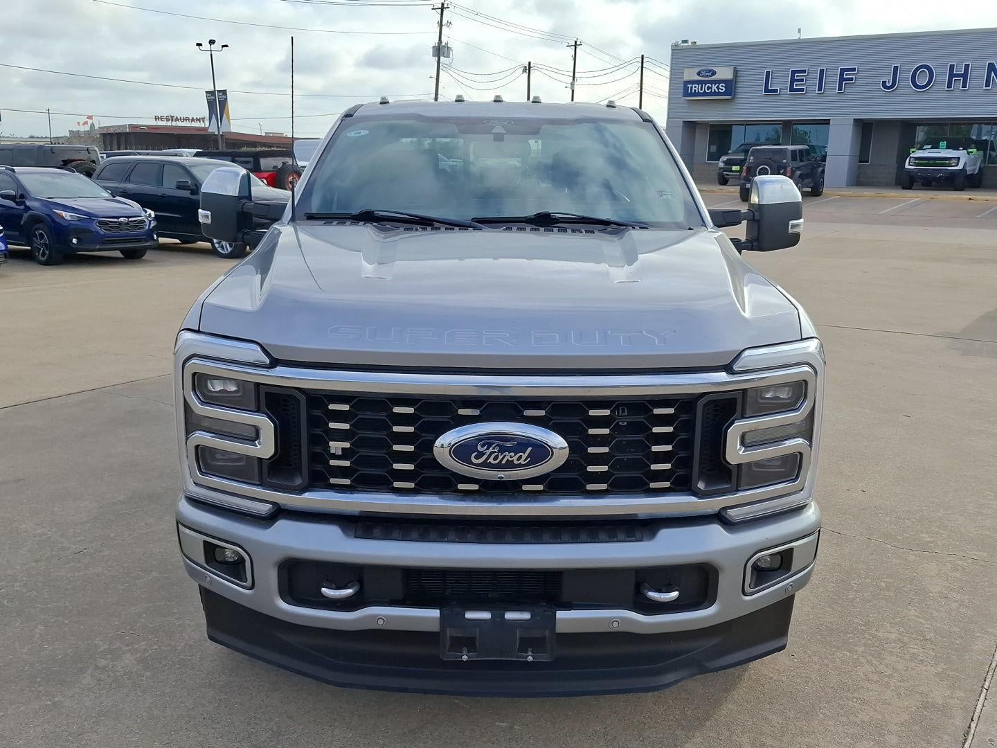2024 Ford Super Duty F-350 Platinum