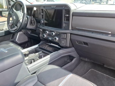 2025 Ford Super Duty F-450 Platinum