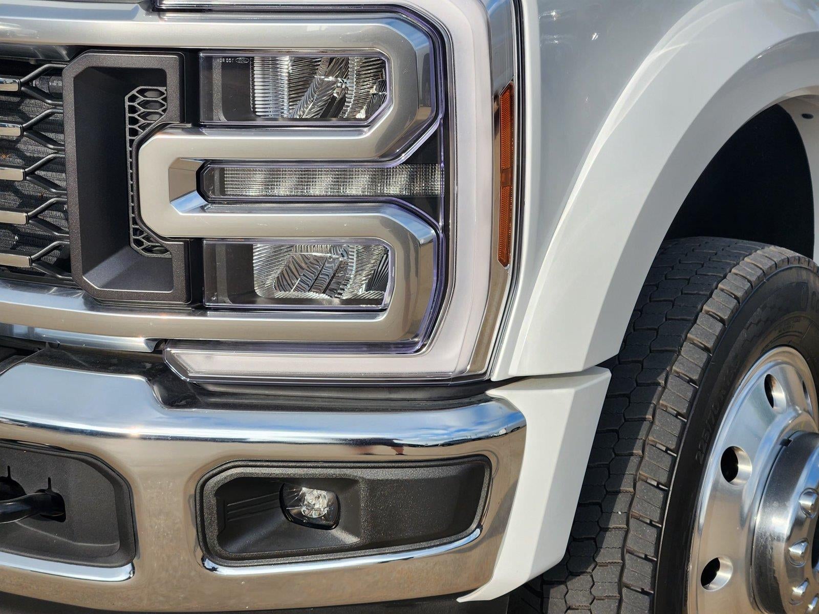 2026 Ford Super Duty F-450 Lariat