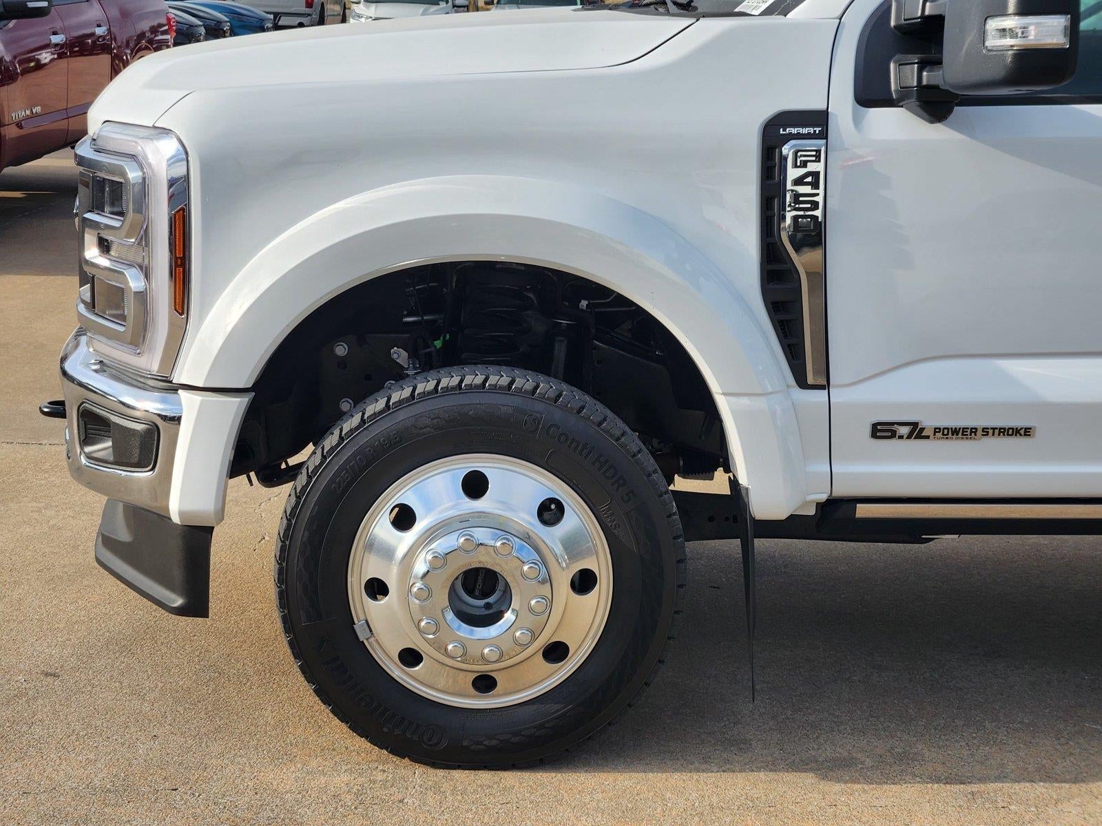 2026 Ford Super Duty F-450 Lariat