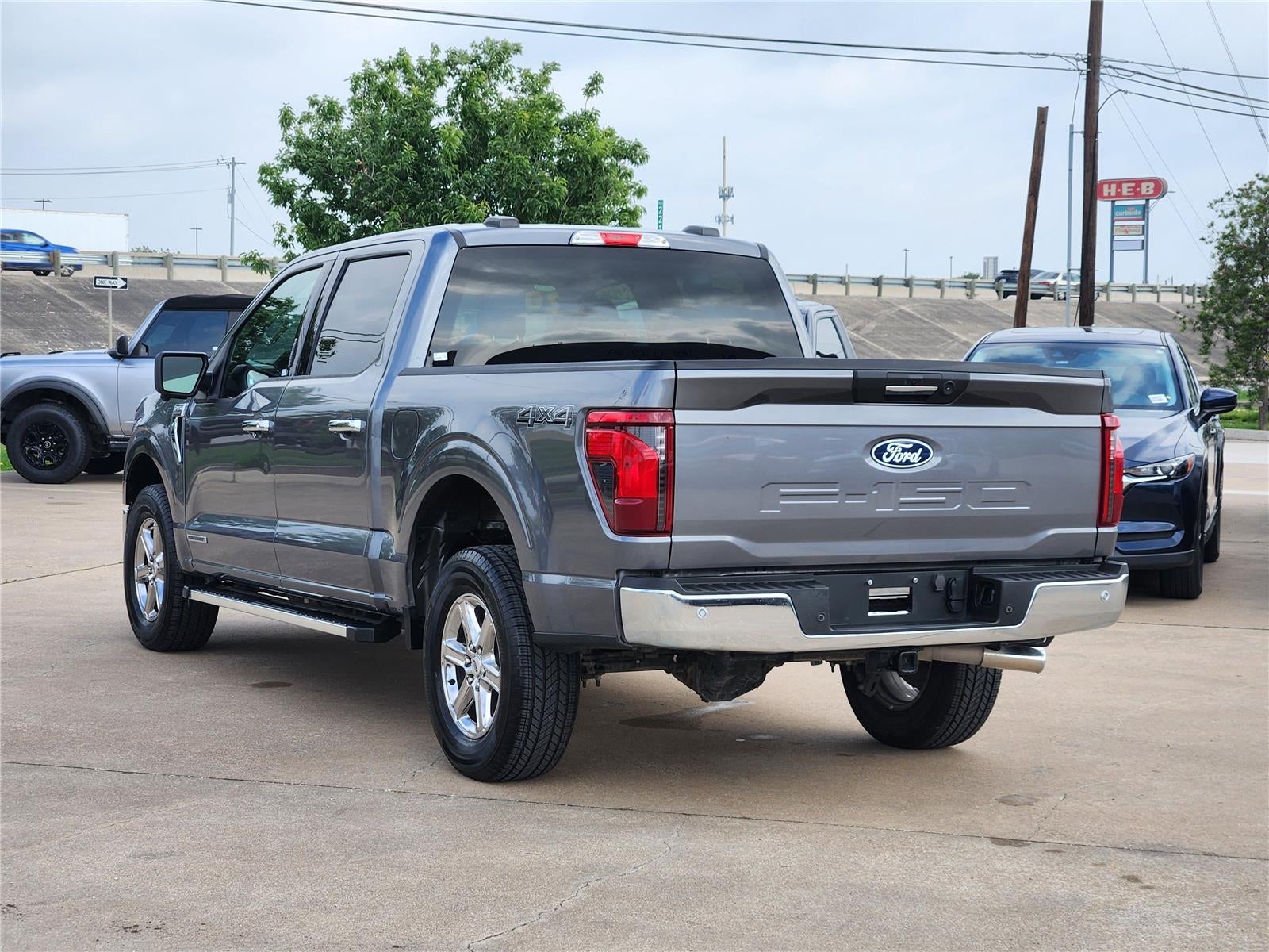 2024 Ford F-150 XLT