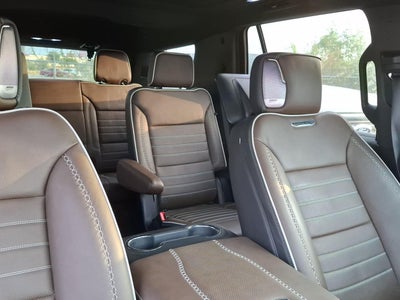2025 GMC Yukon Denali Ultimate