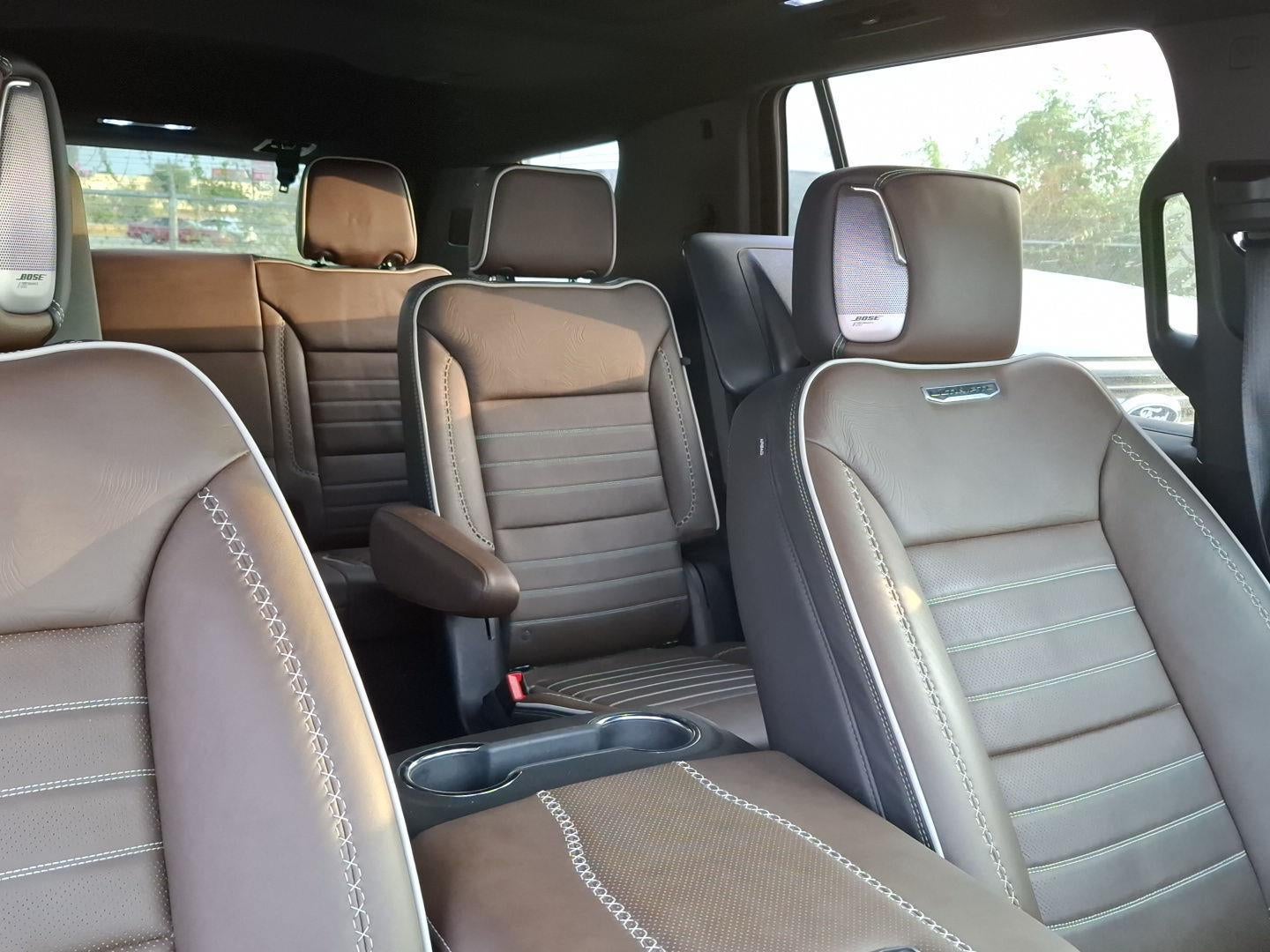 2025 GMC Yukon Denali Ultimate