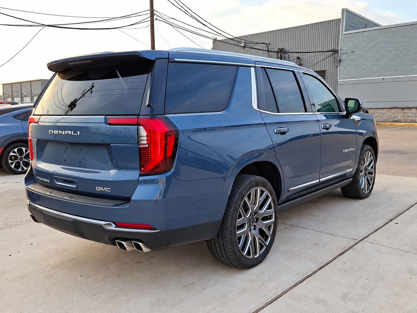 2025 GMC Yukon Denali Ultimate