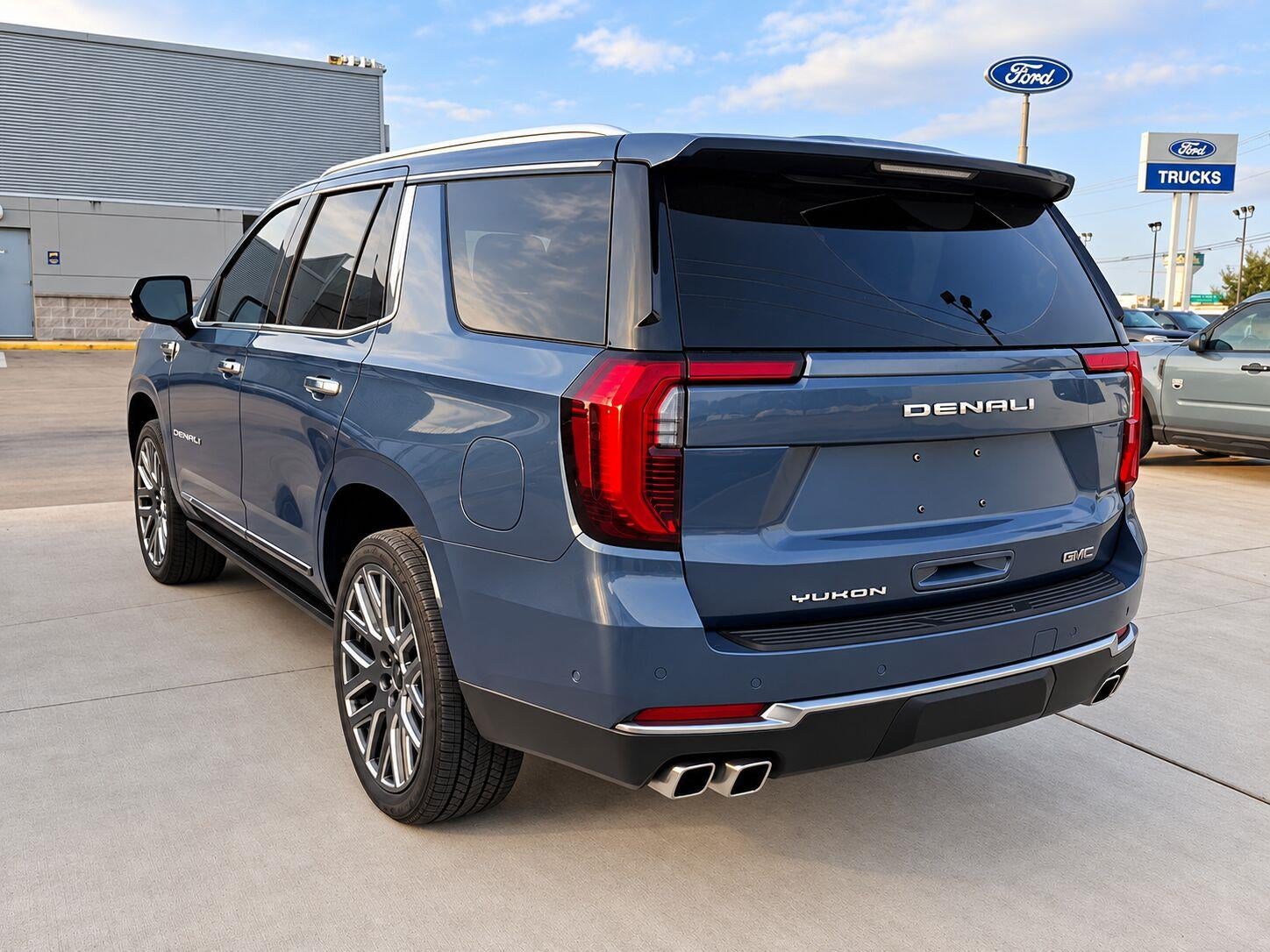 2025 GMC Yukon Denali Ultimate