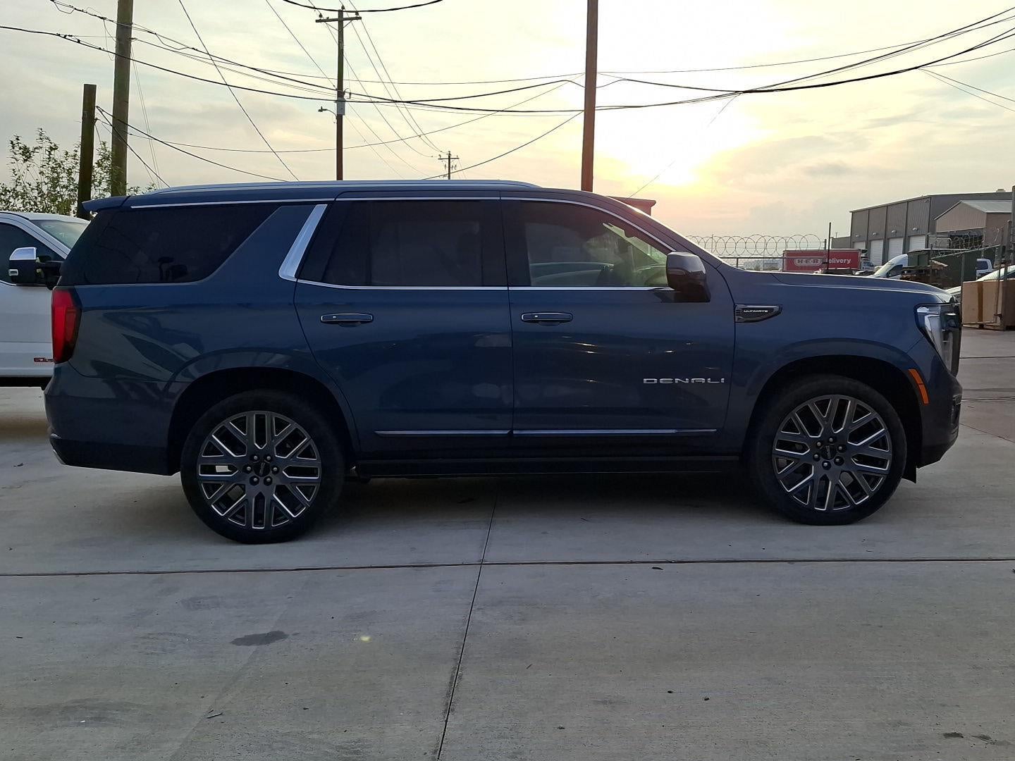2025 GMC Yukon Denali Ultimate