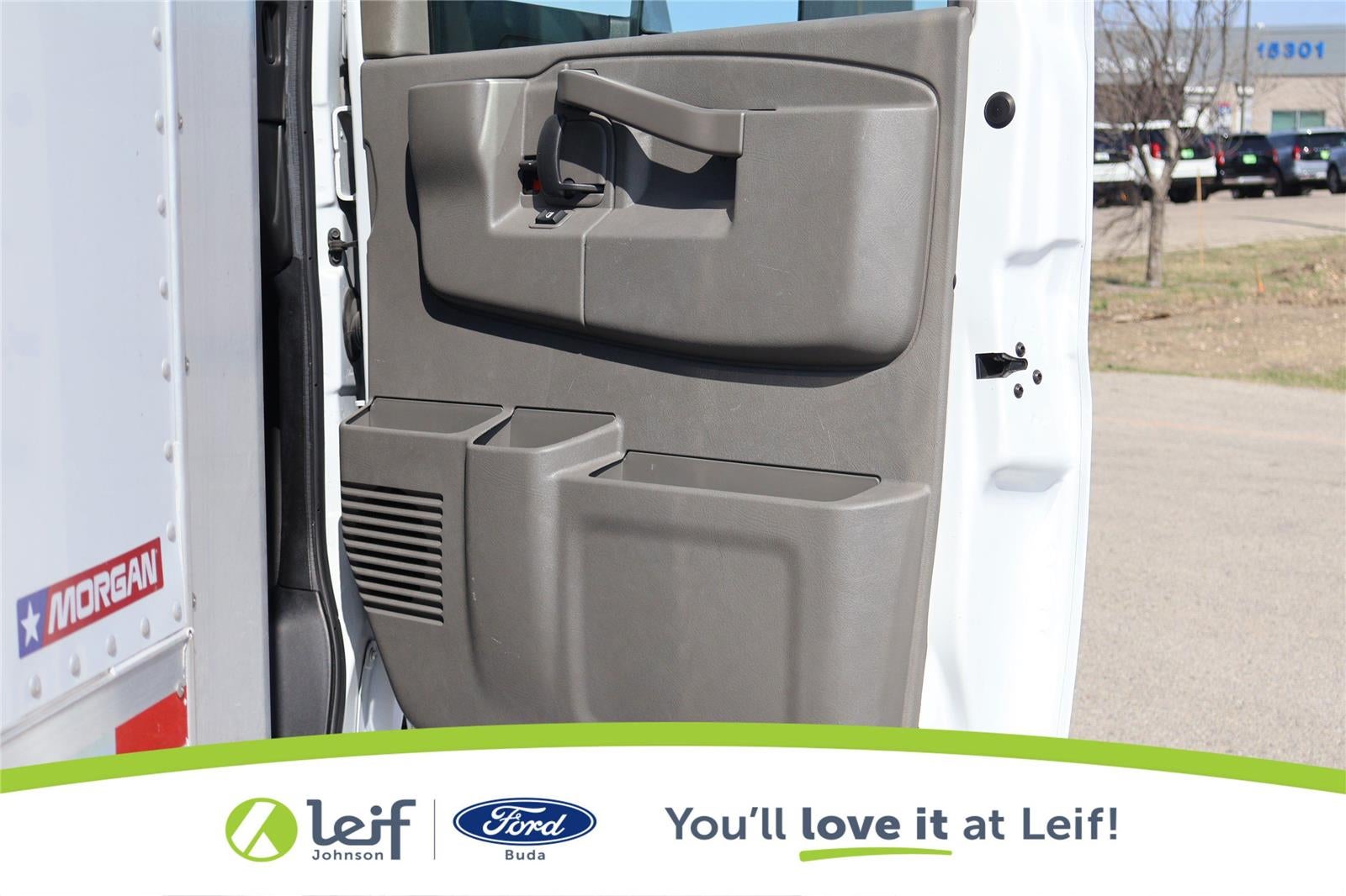 2022 Chevrolet Express Commercial Cutaway CUTWAY