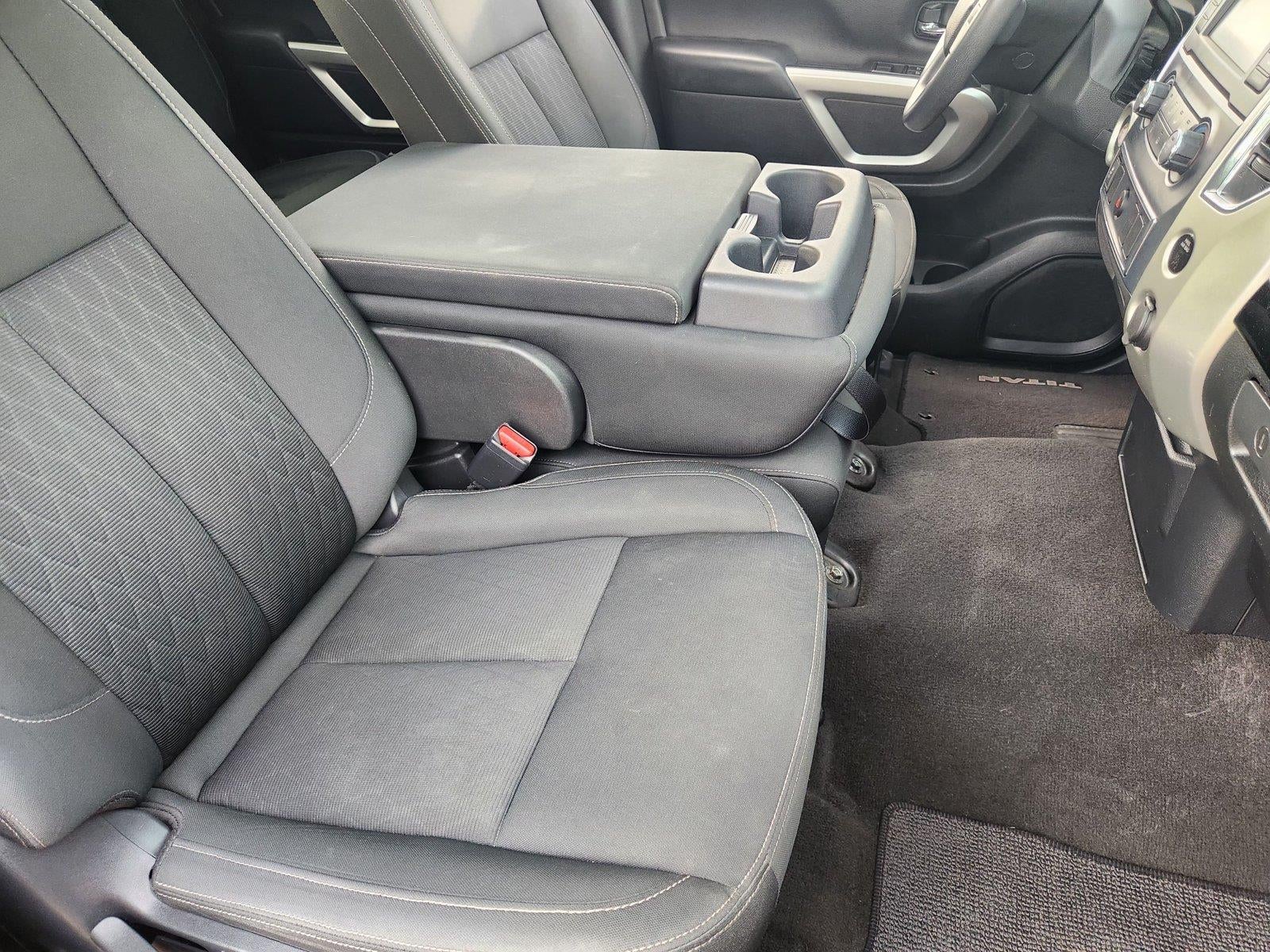 2019 Nissan Titan SV