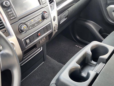 2019 Nissan Titan SV