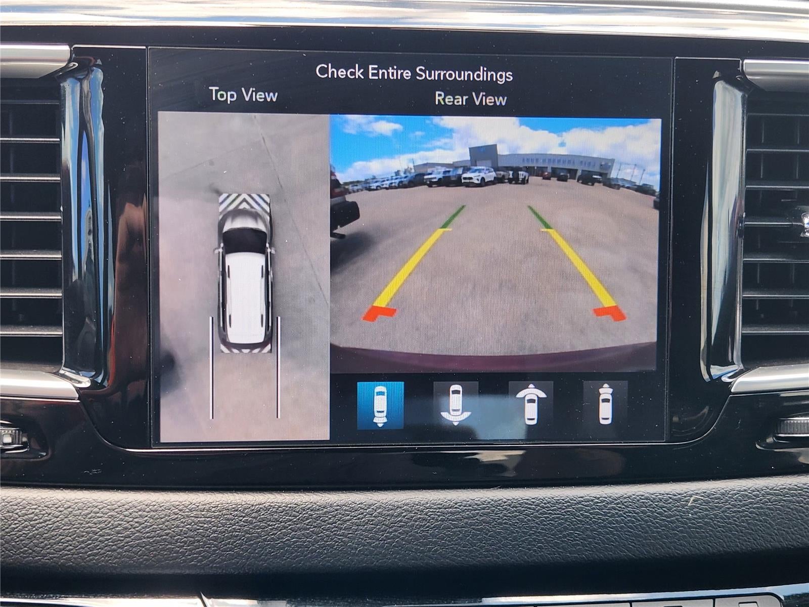 2019 Chrysler Pacifica Touring L