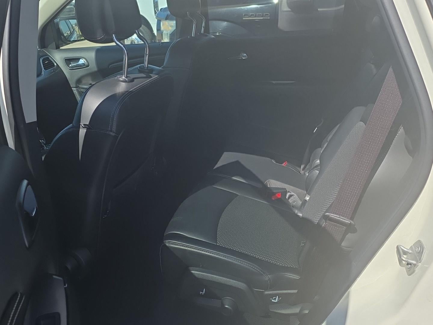 2020 Dodge Journey Crossroad