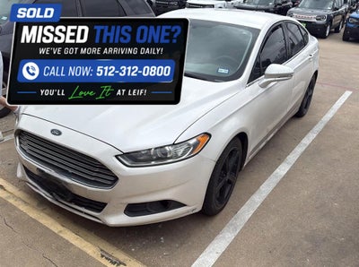 2016 Ford FUSION SE