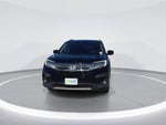2020 Honda Pilot Touring w/Rear Captain's Chairs