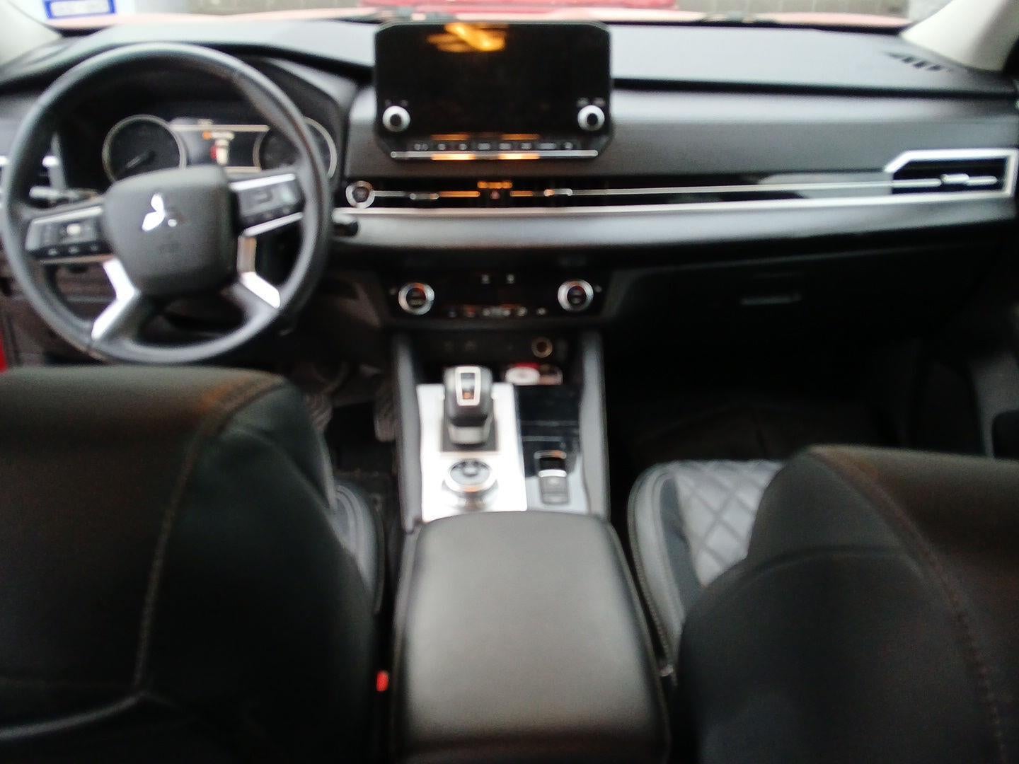 2022 Mitsubishi Outlander SEL Special Edition