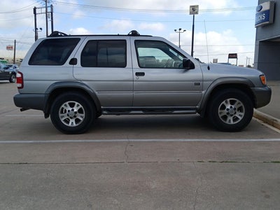 1999 Nissan PATHFINDER Base
