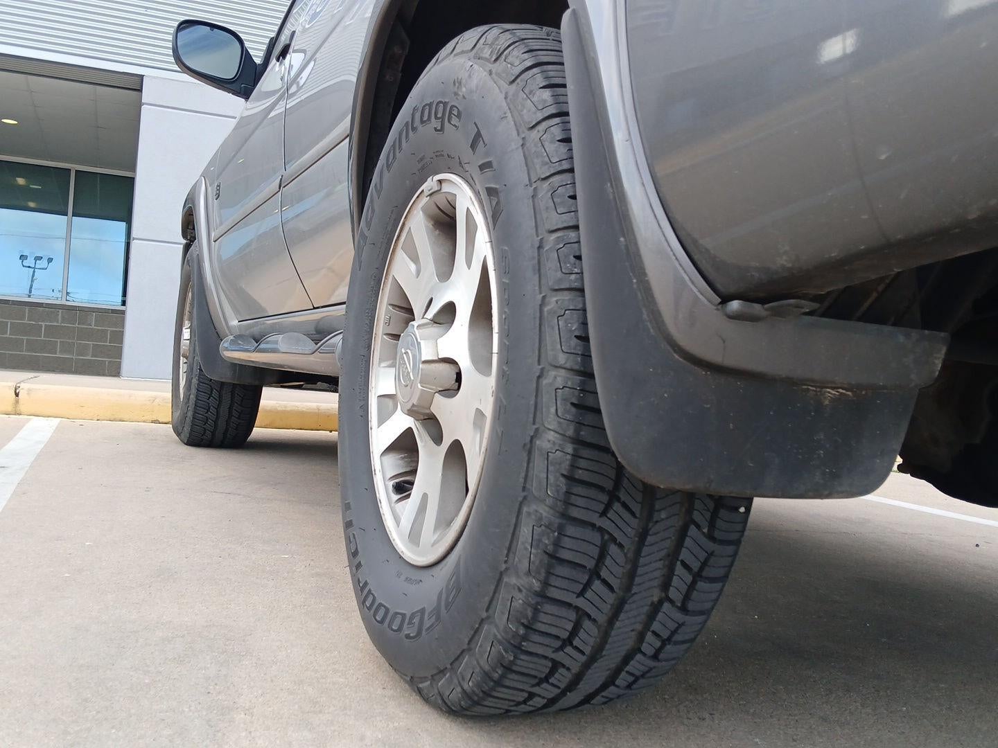 1999 Nissan PATHFINDER Base