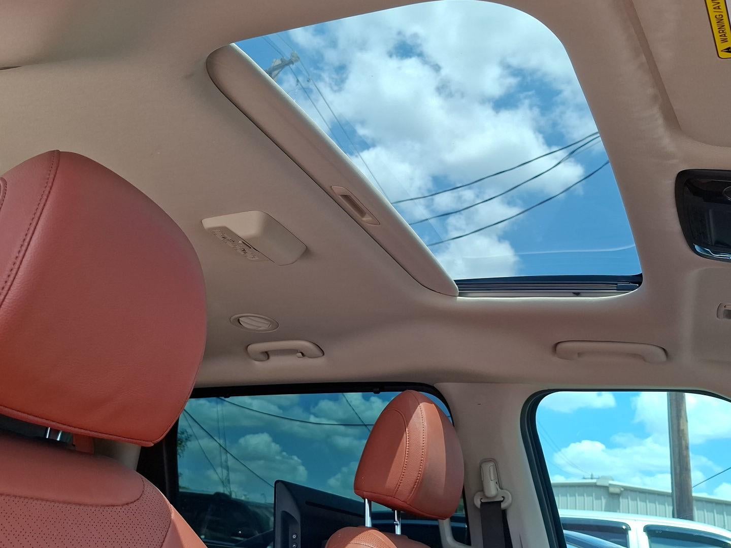 2025 Kia Carnival SX Prestige