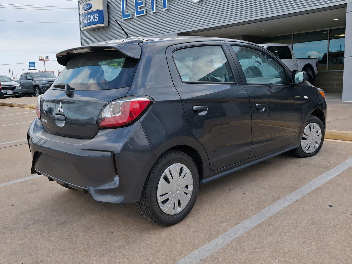 2024 Mitsubishi Mirage ES