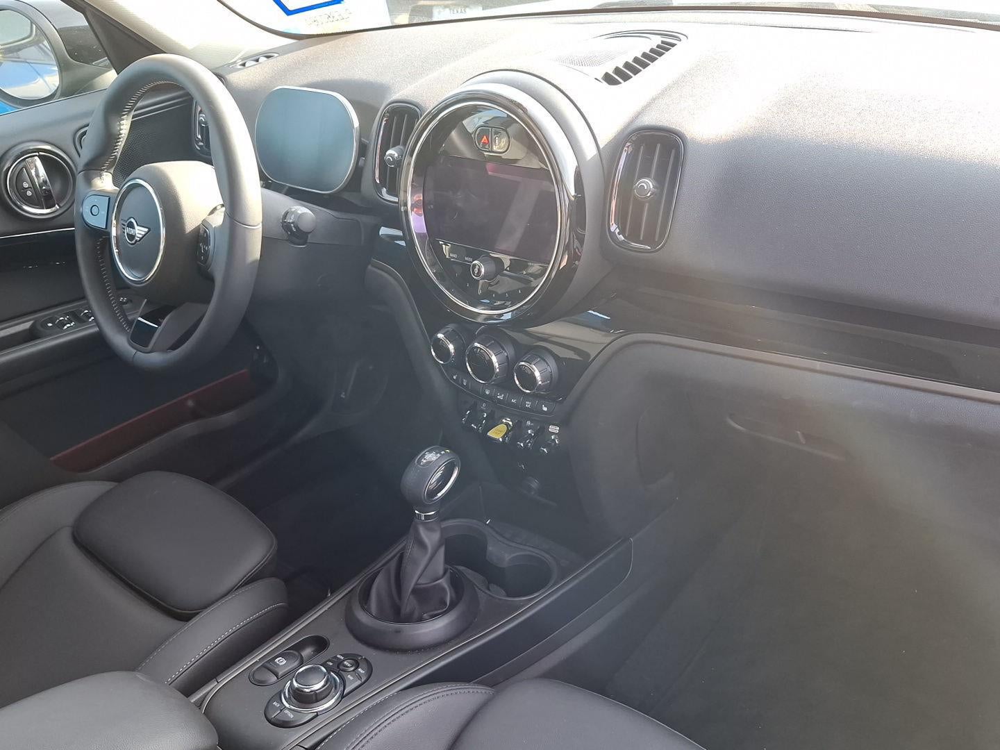 2023 MINI Countryman Cooper SE