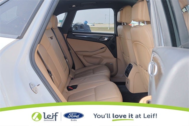 2018 Porsche Macan Base