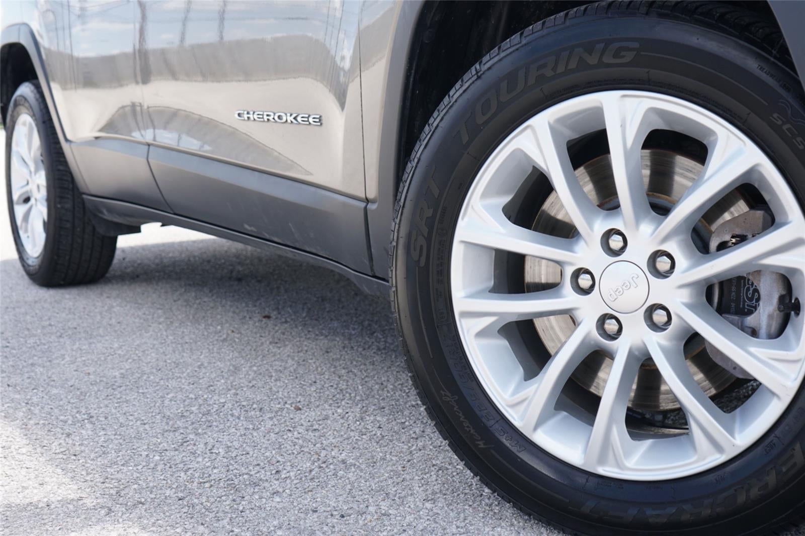 2020 Jeep Cherokee Latitude