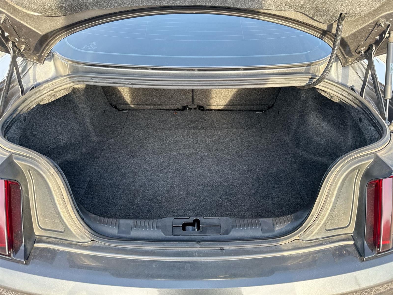 2017 Ford Mustang V6