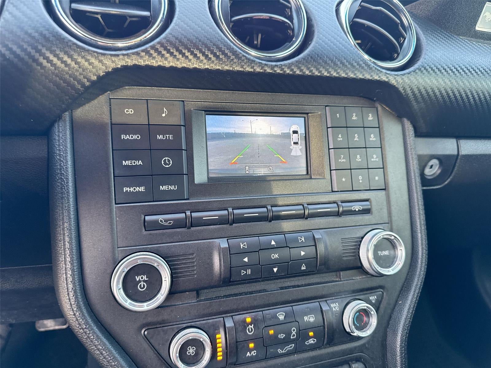 2017 Ford Mustang V6