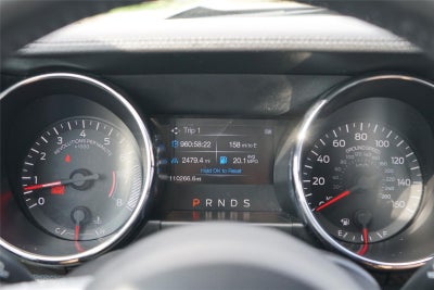 2017 Ford MUSTANG V6
